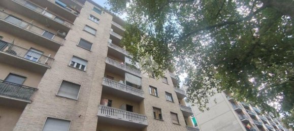 2 bedrooms Apartment in Turin, Italy No. 304249 22