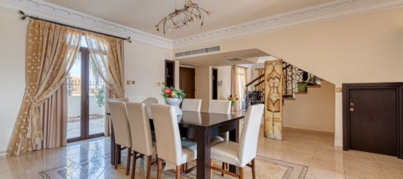 4 bedrooms Villa in Paralimni, Cyprus No. 17856 9