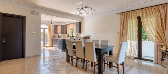 4 bedrooms Villa in Paralimni, Cyprus No. 17856 10