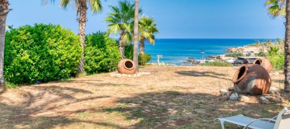 4 bedrooms Villa in Paralimni, Cyprus No. 17856 4