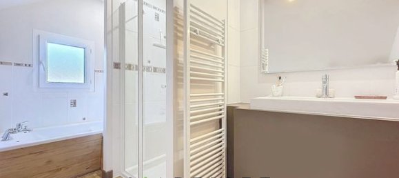 5 bedrooms House in Rouen, France No. 353671 13