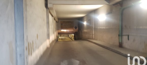13m² Parking in Paris, France No. 165868 2