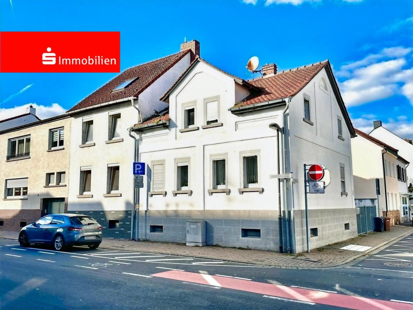 6 bedrooms Townhouse in Offenbach, Germany No. 170505