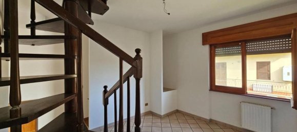 4غرفة شقة في Rome, Italy رقم 36307 8