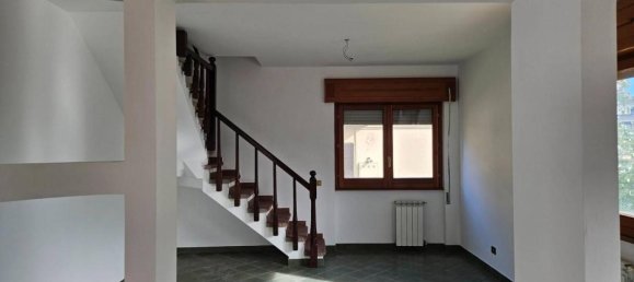 4غرفة شقة في Rome, Italy رقم 36307 7