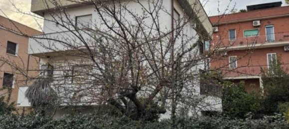 4غرفة شقة في Rome, Italy رقم 36307 17