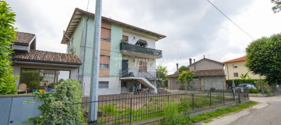 Apartamento de 3 divisões em Cesena, Italy N.º 258493 3