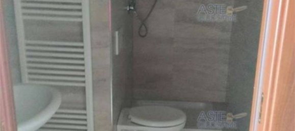 2 bedrooms Apartment in Città Sant'Angelo, Italy No. 269591 10