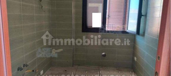 2 bedrooms Apartment in Città Sant'Angelo, Italy No. 269591 7