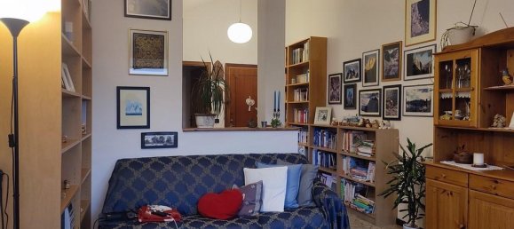 3 rooms Apartment in Sarzana, Italy No. 121988 3