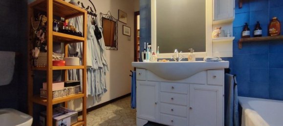 3 rooms Apartment in Sarzana, Italy No. 121988 11