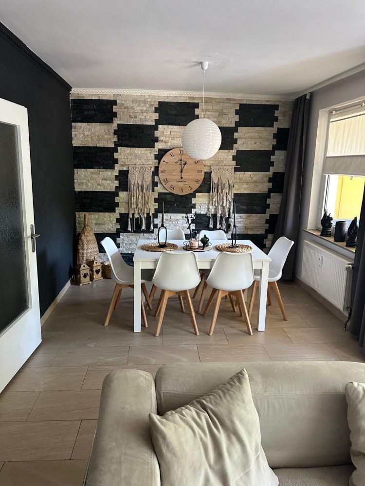 Apartamento de 4 dormitorios en Harburg, Germany No. 340590