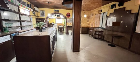 110m² Commercial property in Correzzola, Italy No. 107588 2