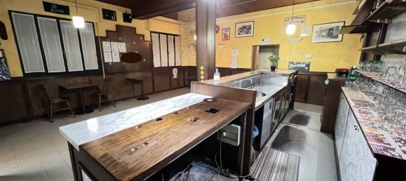 110m² Commercial property in Correzzola, Italy No. 107588 5