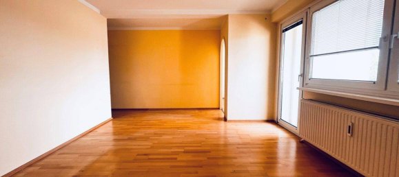 3-salle Appartement à St. Polten, Austria No. 219753 9