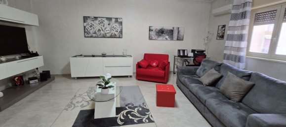 3-Zimmer Wohnung in Palermo, Italy, Nr. 285310 2