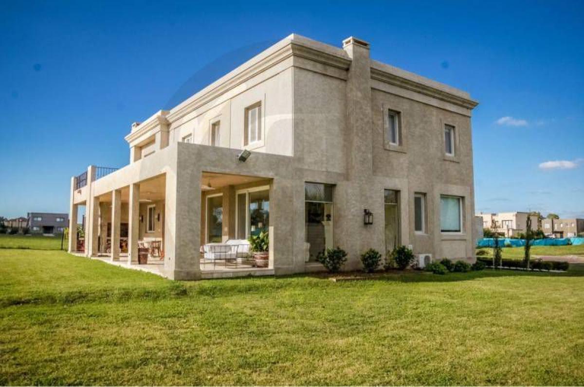 4 غرف نوم منزل في Pilar, Argentina رقم 68088