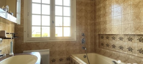 Дом с 3 спальнями в Сен-Регль, Франция № 211637 8