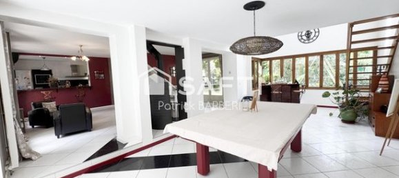 4 Schlafzimmer Haus in Val-d'Oise, France, Nr. 307629 11