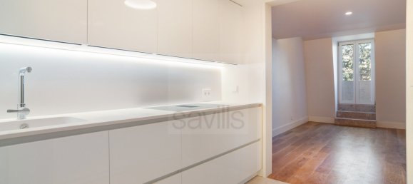 3 غرف نوم منزل ذو طابقين في Lisbon, Portugal رقم 111249 19