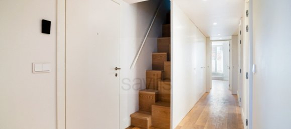 3 غرف نوم منزل ذو طابقين في Lisbon, Portugal رقم 111249 8