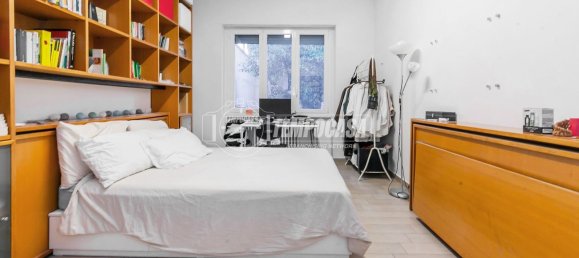 2 bedrooms Apartment in Milan, Italy No. 360757 15