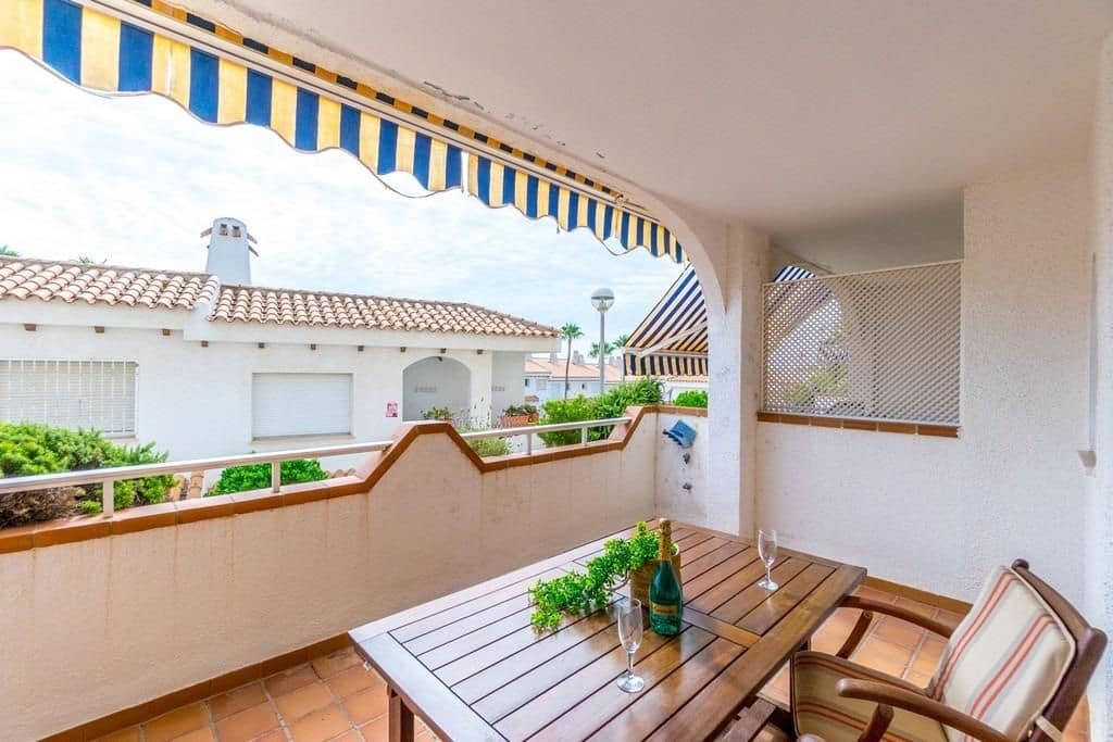 2 bedrooms Apartment in Alicante, Spain No. 174695