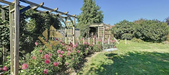 Casa de 4 dormitorios en Saint-Jean-de-Bournay, France No. 302344 13
