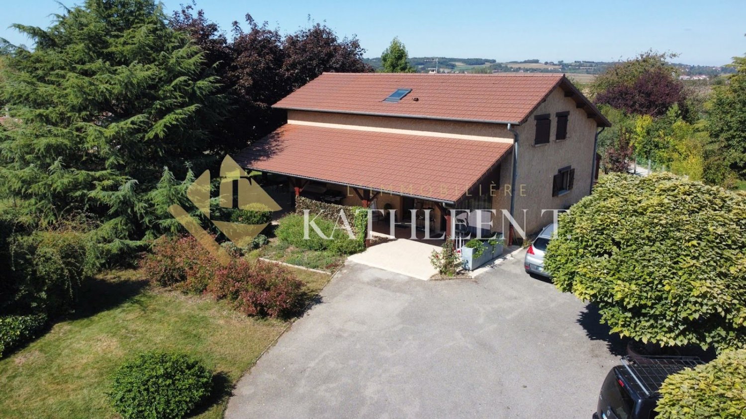 Casa de 4 dormitorios en Saint-Jean-de-Bournay, France No. 302344