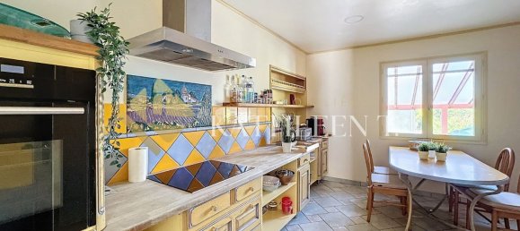 Casa de 4 dormitorios en Saint-Jean-de-Bournay, France No. 302344 5