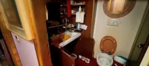 3-salle Appartement à Padenghe sul Garda, Italy No. 277516 9