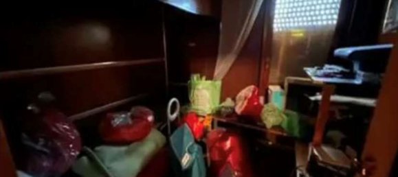 3-salle Appartement à Padenghe sul Garda, Italy No. 277516 11