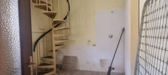 2 Schlafzimmer Wohnung in Basiano, Italy, Nr. 301598 9