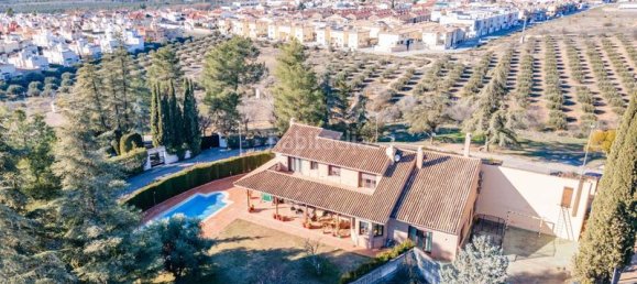 8 غرف نوم فيلا في Albolote, Spain رقم 171155 21