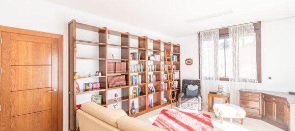 8 غرف نوم فيلا في Albolote, Spain رقم 171155 37