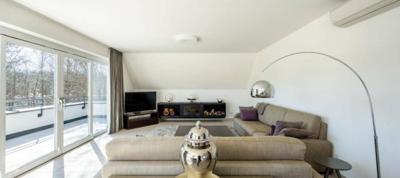 2 Schlafzimmer Penthouse in Velden am Wörther See, Austria, Nr. 150028 3