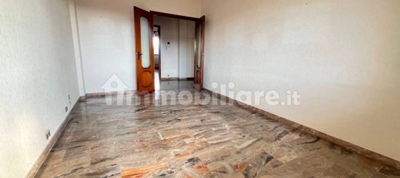 2 bedrooms Apartment in Moncalieri, Italy No. 191302 6