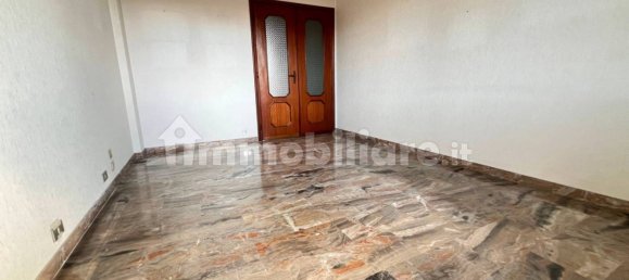 2 bedrooms Apartment in Moncalieri, Italy No. 191302 8