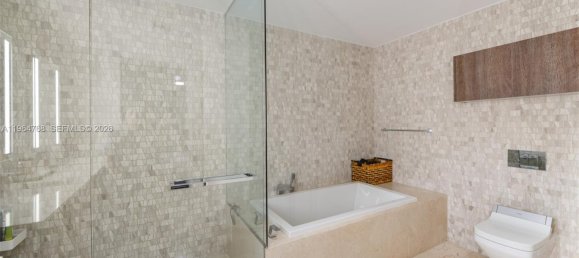 2 dormitorios propiedad comercial en venta en Miami, Miami-Dade, Florida, USA № 615376 18
