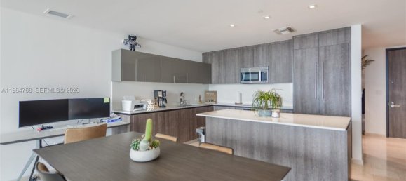 2 dormitorios propiedad comercial en venta en Miami, Miami-Dade, Florida, USA № 615376 25