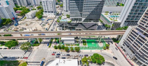 2 dormitorios propiedad comercial en venta en Miami, Miami-Dade, Florida, USA № 615376 9