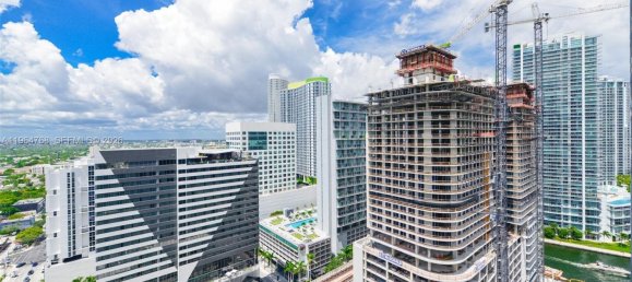 2 dormitorios propiedad comercial en venta en Miami, Miami-Dade, Florida, USA № 615376 8