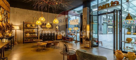 1 room Commercial property in Biella, Italy No. 355634 2