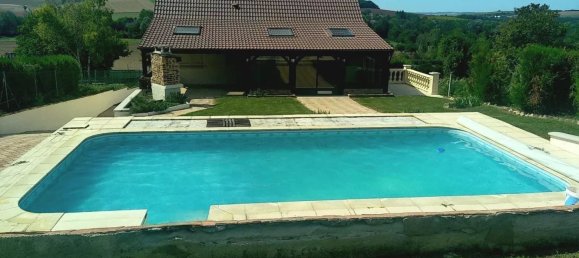 2 bedrooms House in Aube, France No. 214012 2