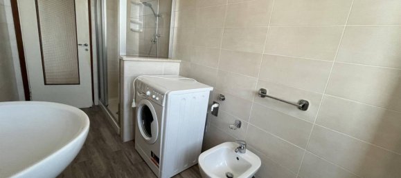 Квартира с 2 спальнями в Виджевано, Италия № 184327 81