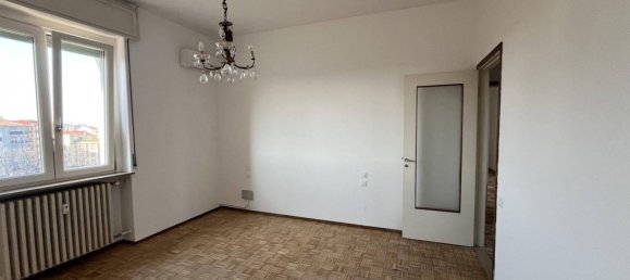 Квартира с 2 спальнями в Виджевано, Италия № 184327 48