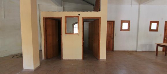 441m² Townhouse in Corfu, Greece No. 4982 2