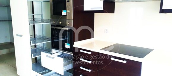 3 bedrooms House in Ericeira, Portugal No. 151422 4