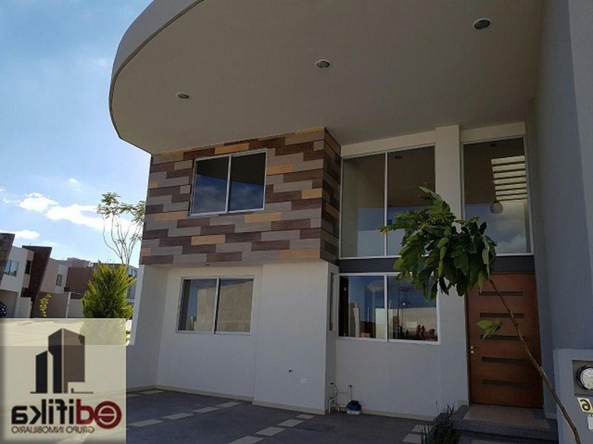 Casa de 3 dormitorios en San Luis Potosí, Mexico No. 188768