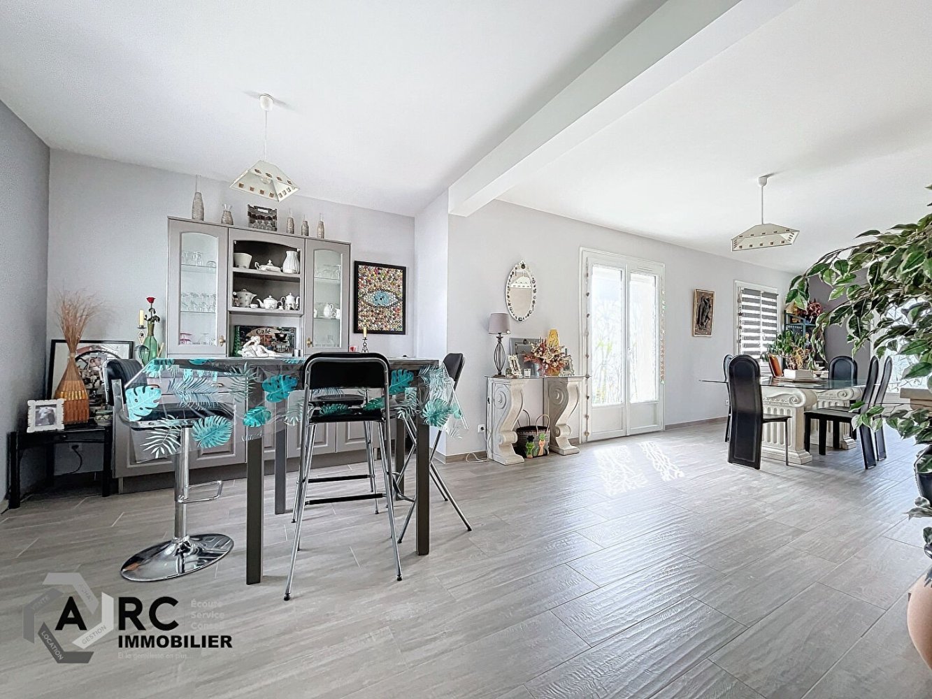 3 Schlafzimmer Villa in Saint-Jean-de-la-Ruelle, France, Nr. 58987